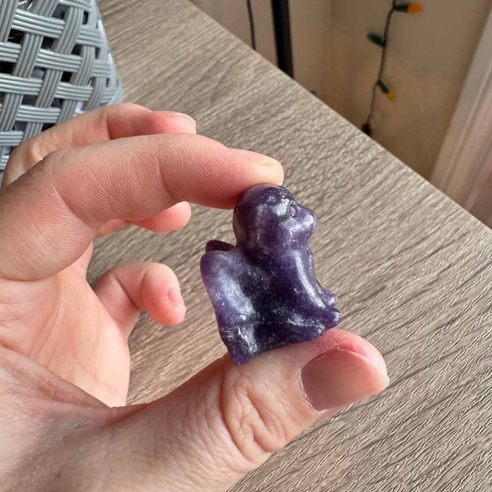 Purple Stone Dog 🐶 Angel Crystal Lepodalite